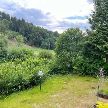 Zum Forsthaus 3*